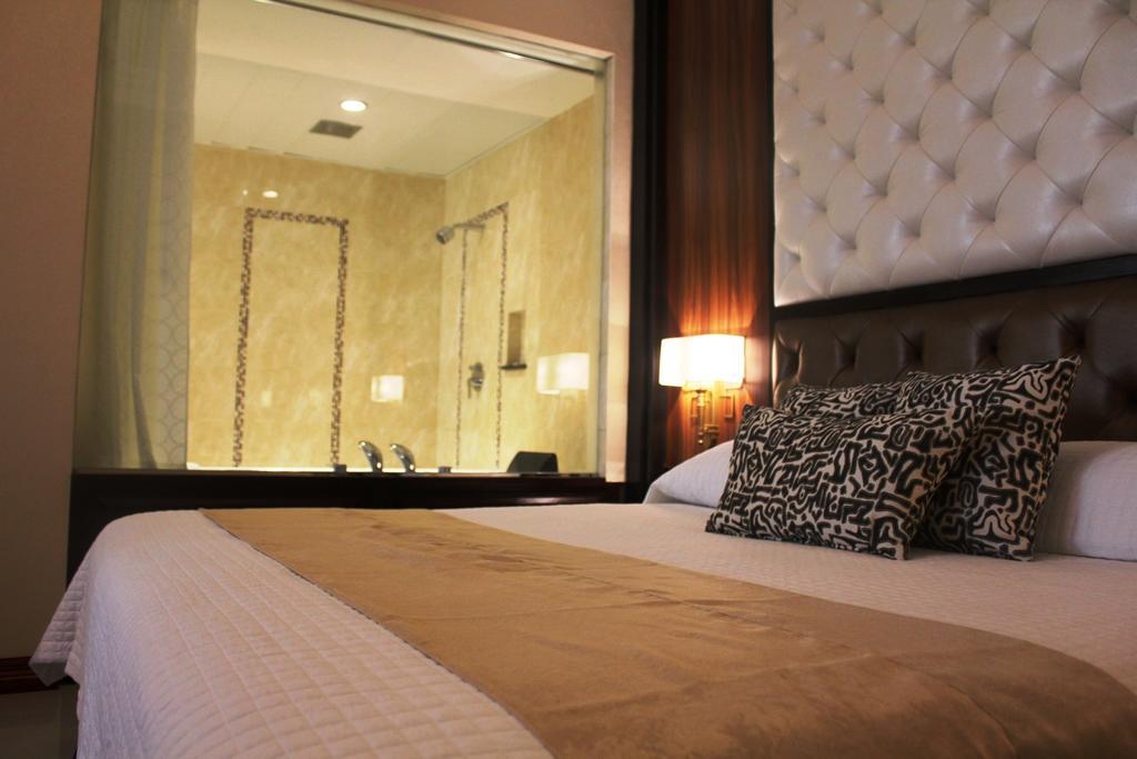 Central Park Tower Resort Angeles Quarto foto